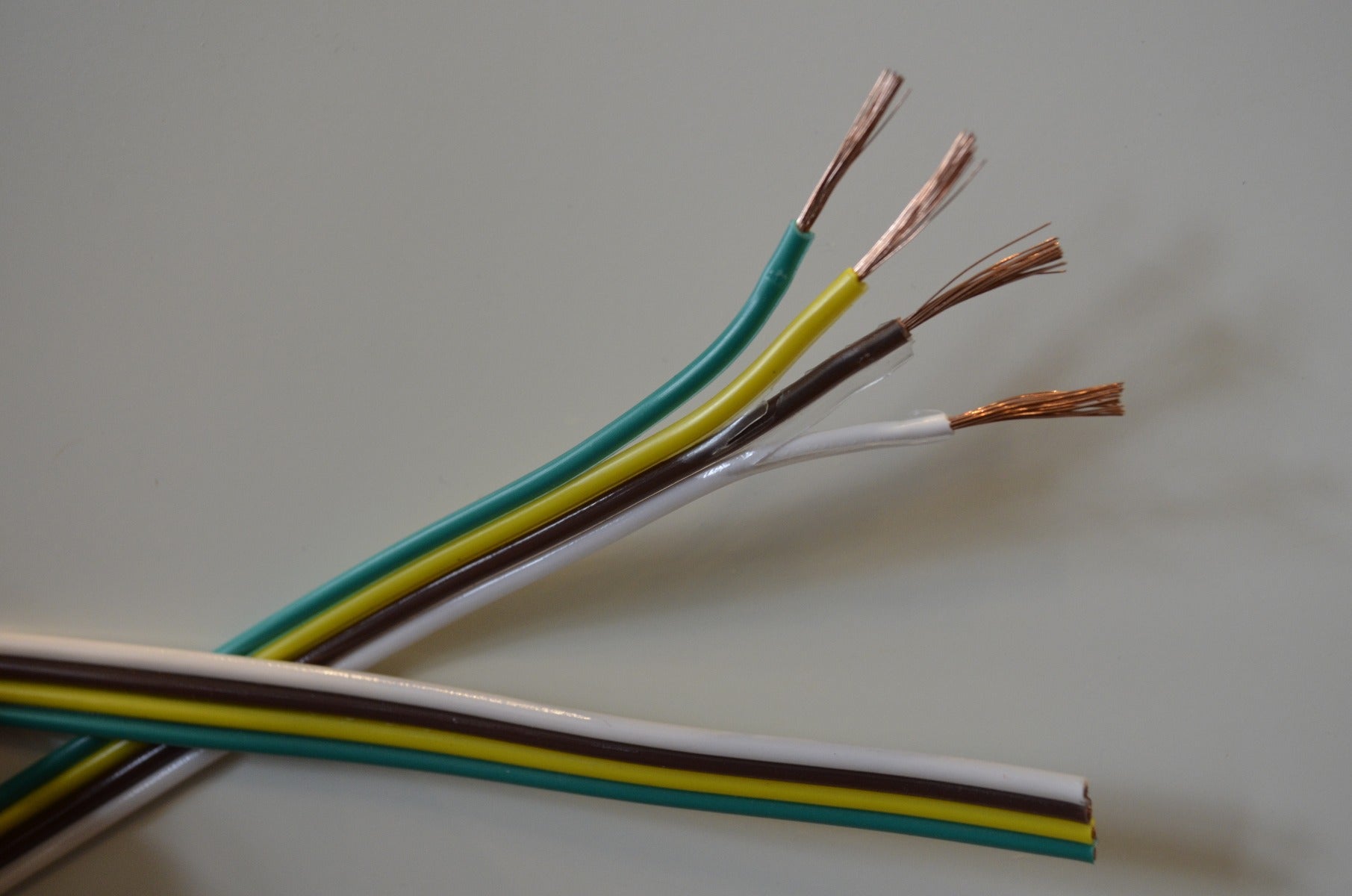 16-4 parallel bonded speaker wire